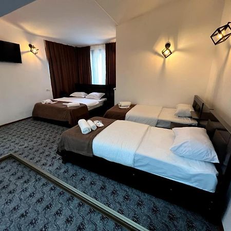 Elno Hotel Tbilisi Bagian luar foto