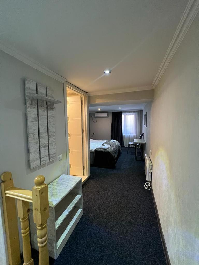 Elno Hotel Tbilisi Bagian luar foto
