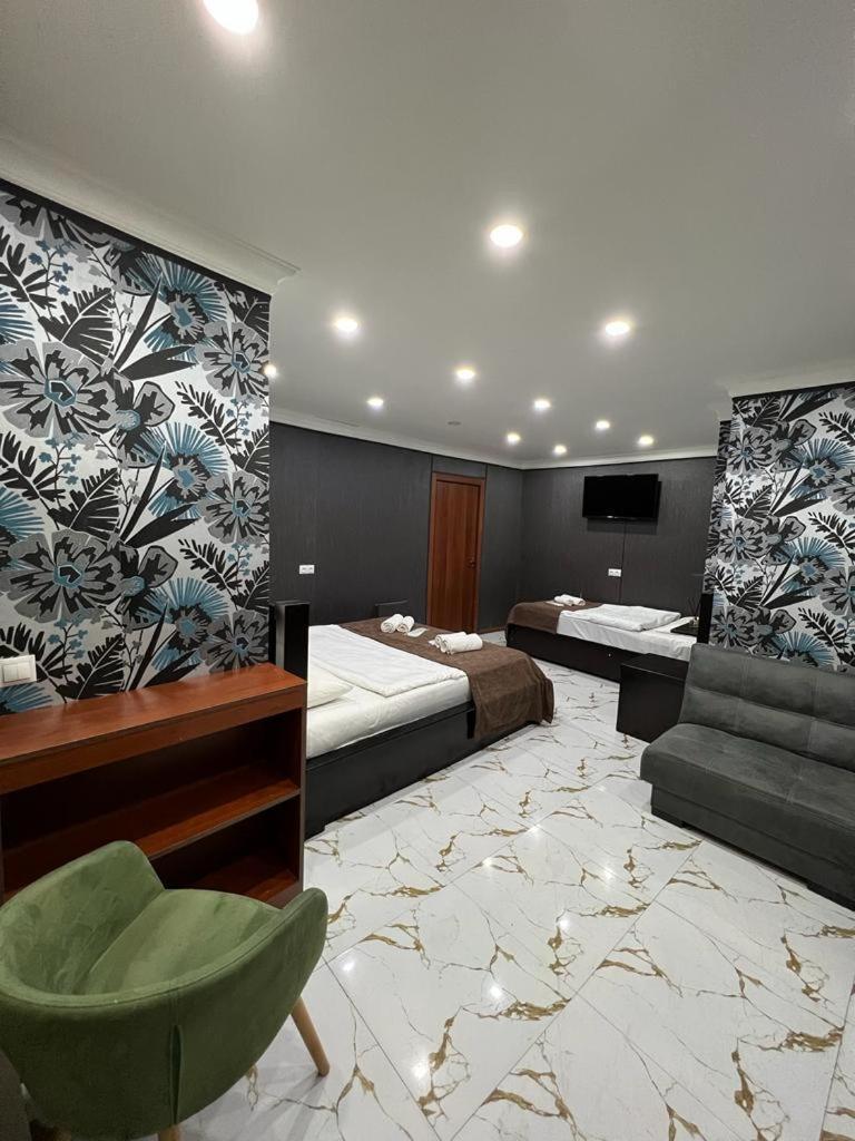 Elno Hotel Tbilisi Bagian luar foto