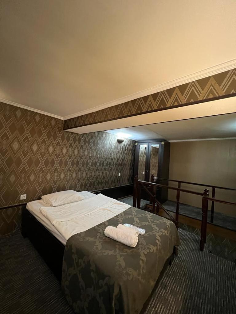 Elno Hotel Tbilisi Ruang foto