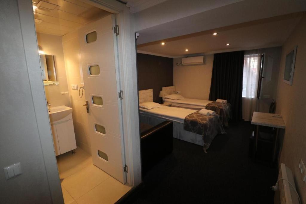 Elno Hotel Tbilisi Bagian luar foto