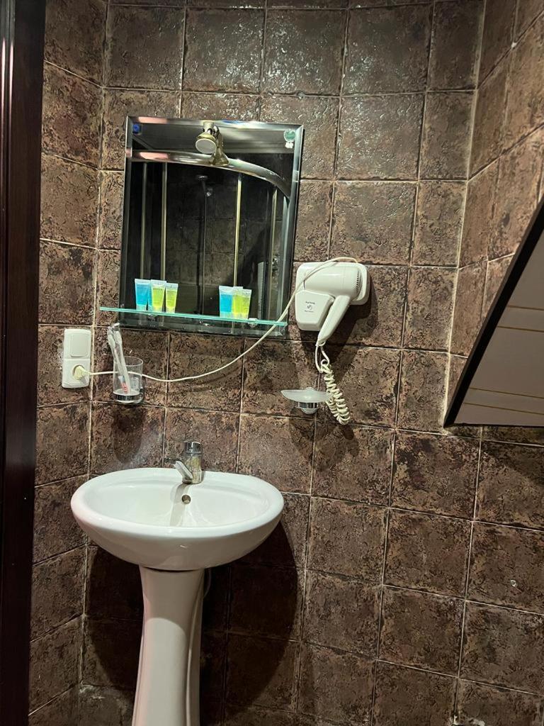 Elno Hotel Tbilisi Ruang foto